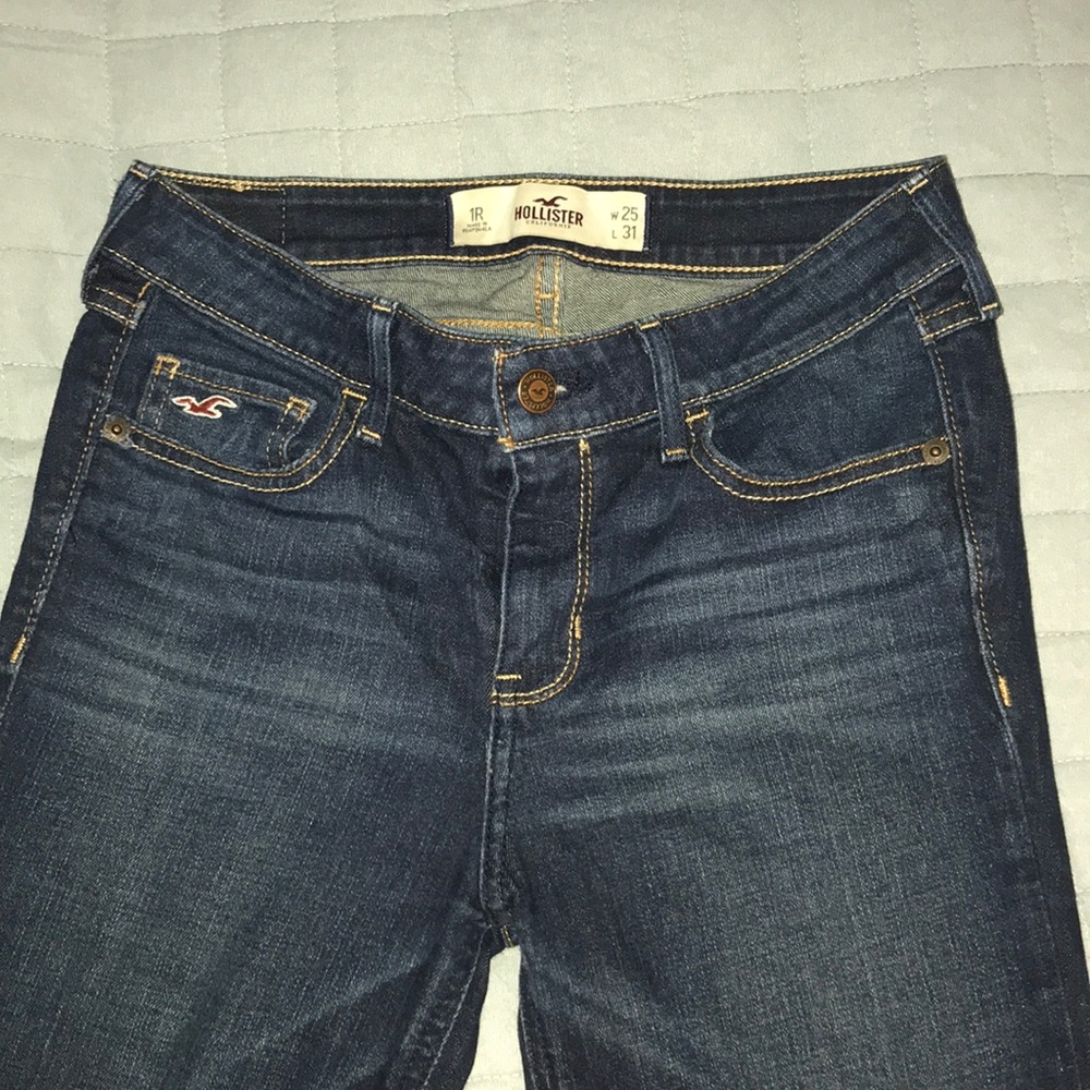 Hollister jeans